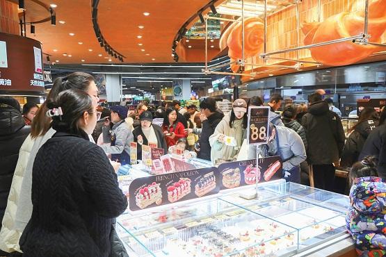焙半年拓60店多地开花爱游戏(ayx)家悦烘(图1)